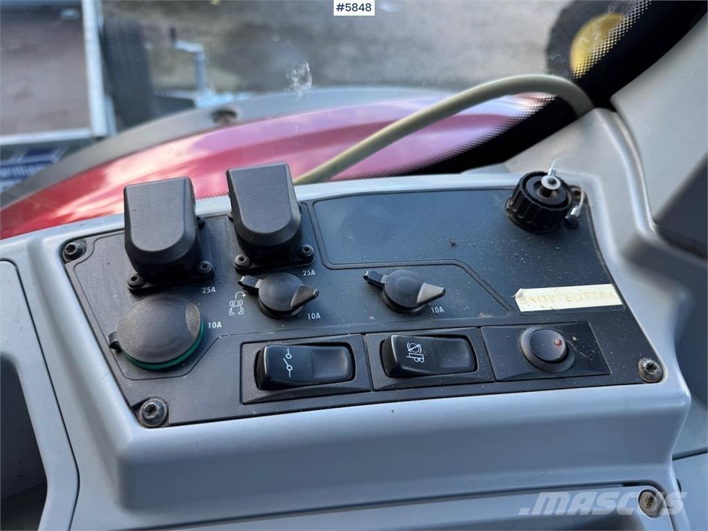 Valtra N174 Ciągniki rolnicze