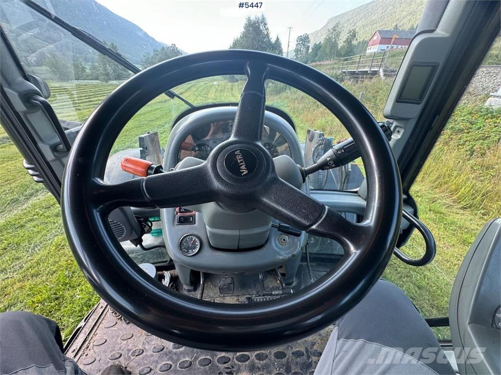 Valtra T202 Ciągniki rolnicze