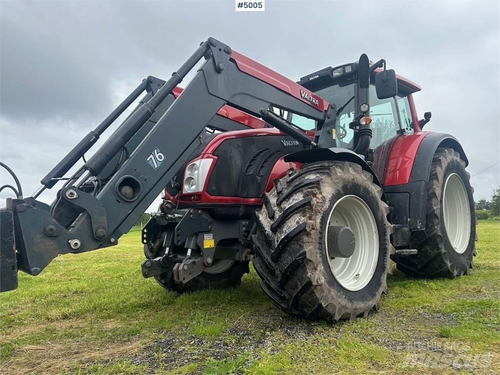 Valtra T213 Ciągniki rolnicze
