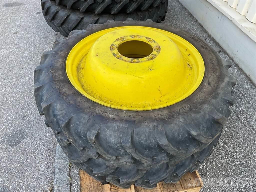  270/95R32 - 340/85R46 Opony, koła i felgi