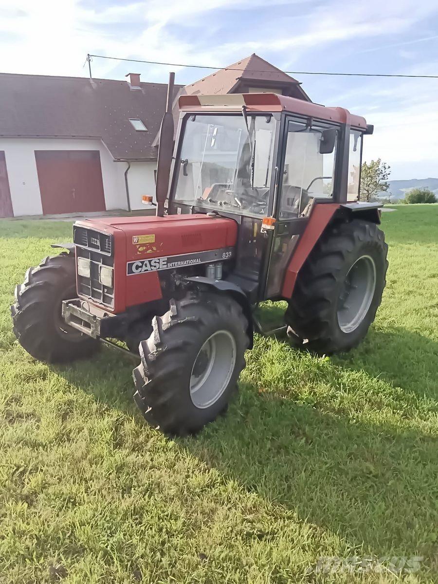 Case IH 833 A Ciągniki rolnicze
