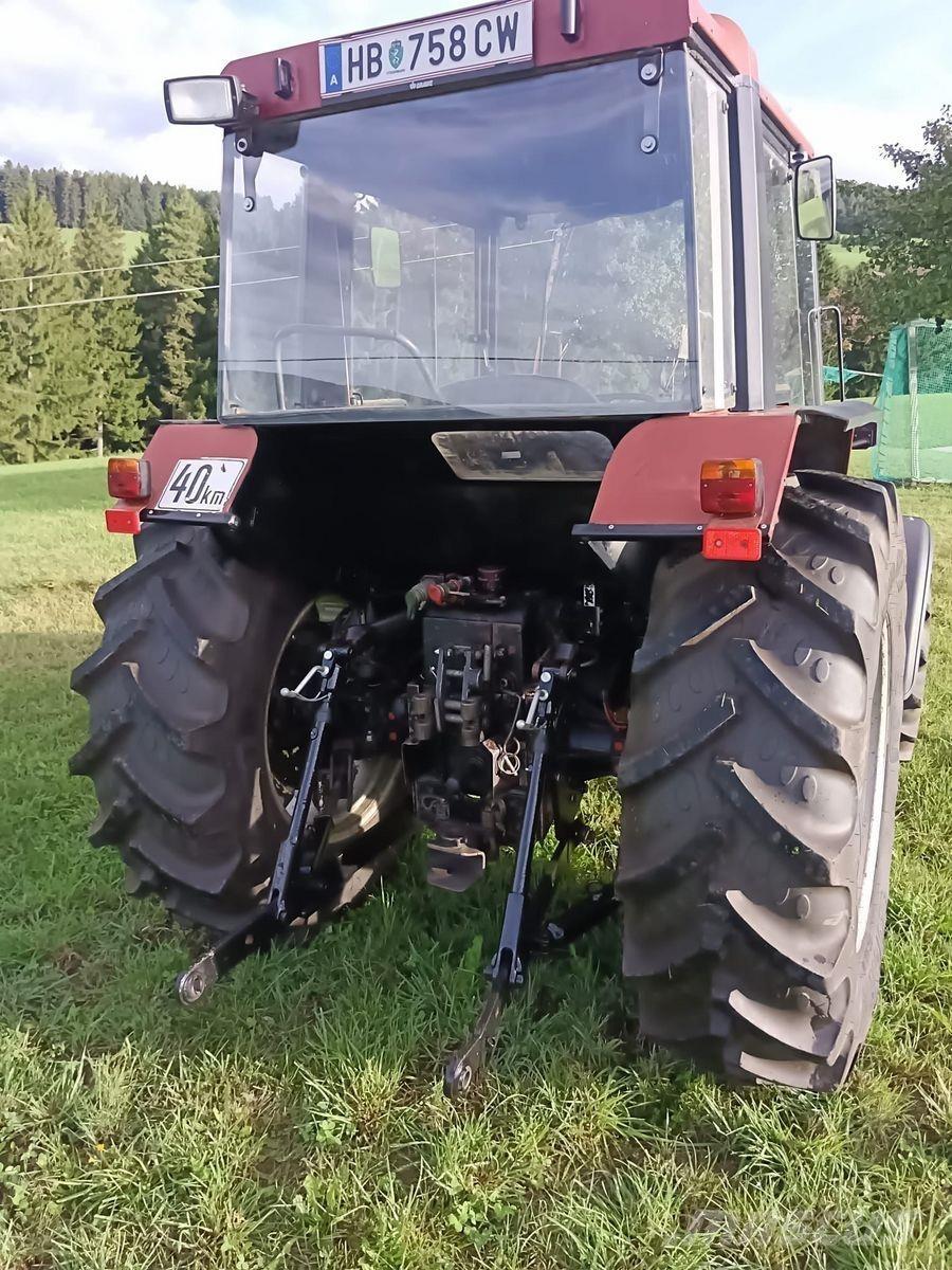 Case IH 833 A Ciągniki rolnicze