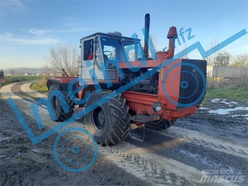 Charkow T 150 Ciągniki rolnicze
