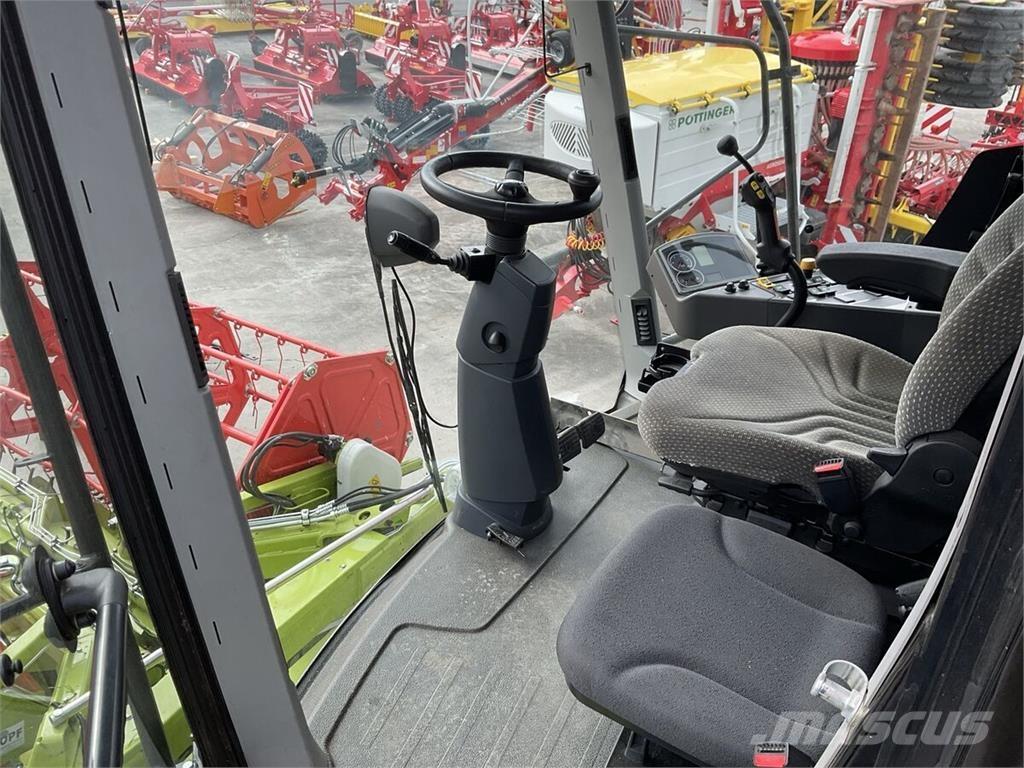 CLAAS AVERO 240 Kombajny zbożowe