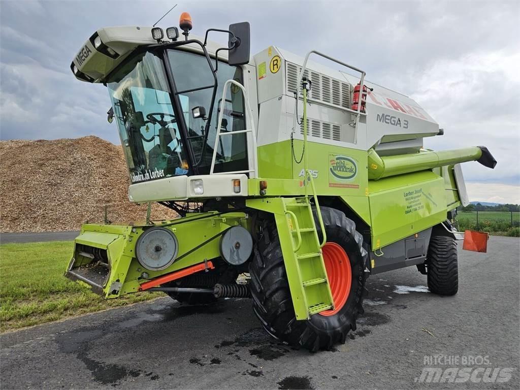 CLAAS Mega 370 Kombajny zbożowe