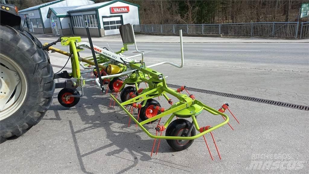 CLAAS Volto 60 Zgrabiarki i przetrząsacze