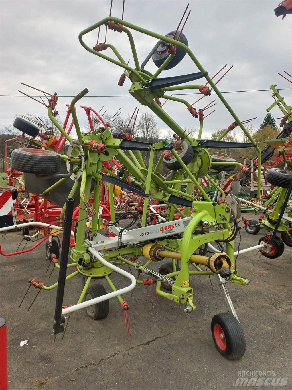 CLAAS Volto 800 Zgrabiarki i przetrząsacze