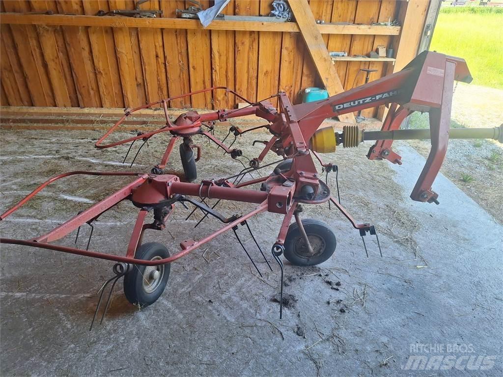 Deutz-Fahr  Zgrabiarki i przetrząsacze