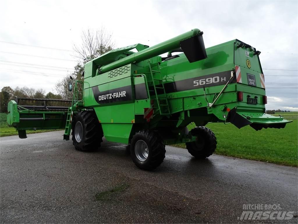 Deutz-Fahr 5690 H Kombajny zbożowe