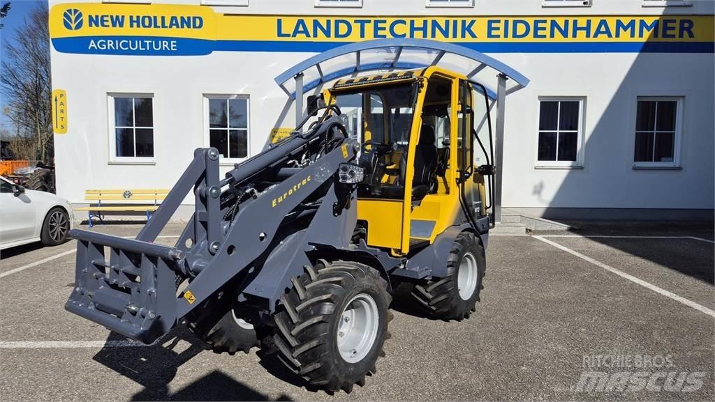 Eurotrac W12 s Ładowacze i koparki czołowe