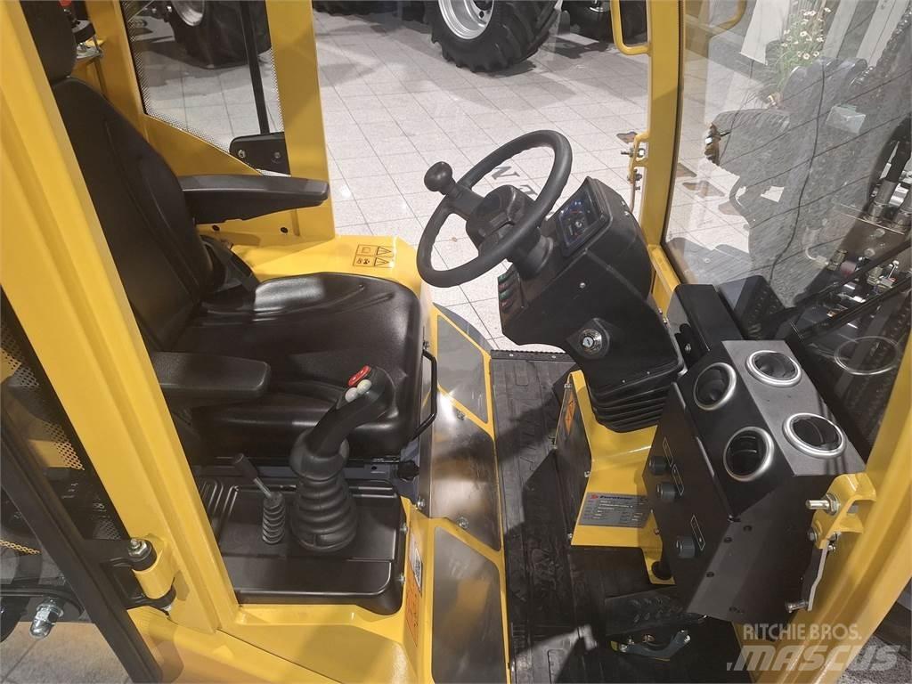 Eurotrac W12S Ładowacze i koparki czołowe