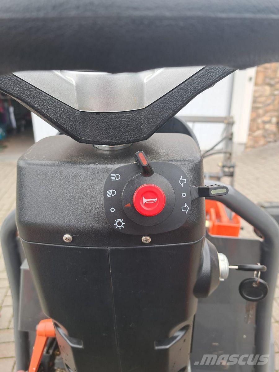 Everun EREL 05 Ładowacze i koparki czołowe