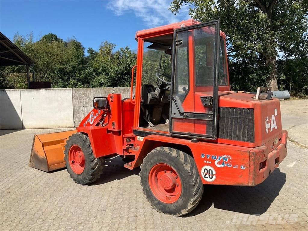 Fai 556 Ładowacze i koparki czołowe