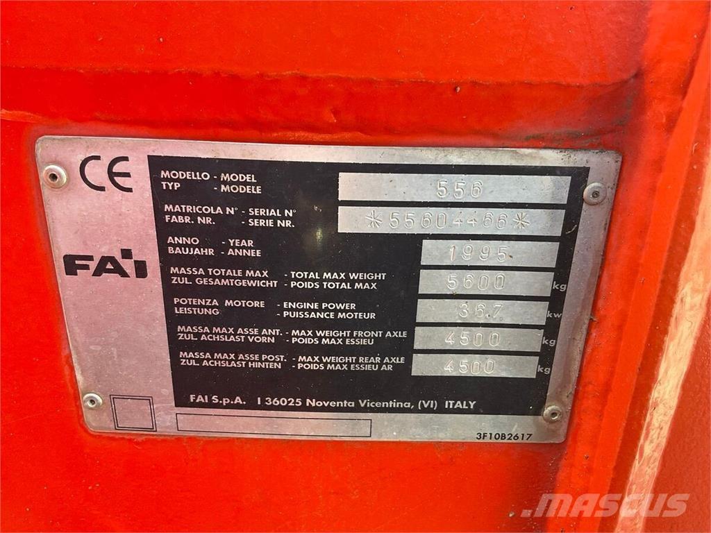 Fai 556 Ładowacze i koparki czołowe