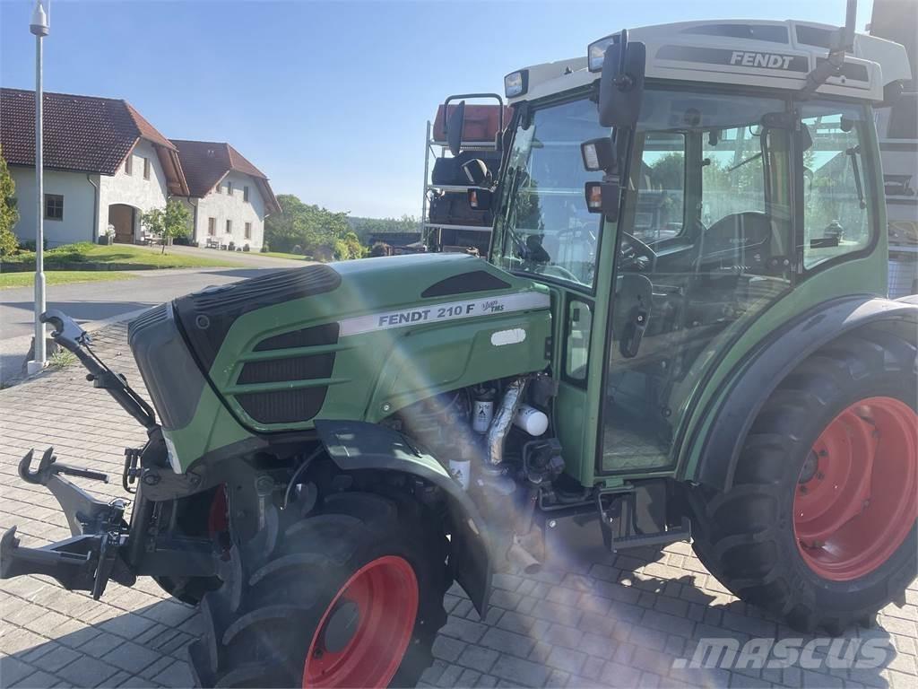 Fendt 210 F Profi Ciągniki rolnicze