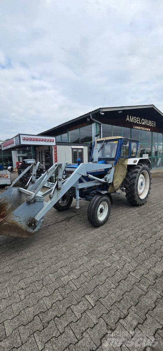 Ford 4000 Ciągniki rolnicze