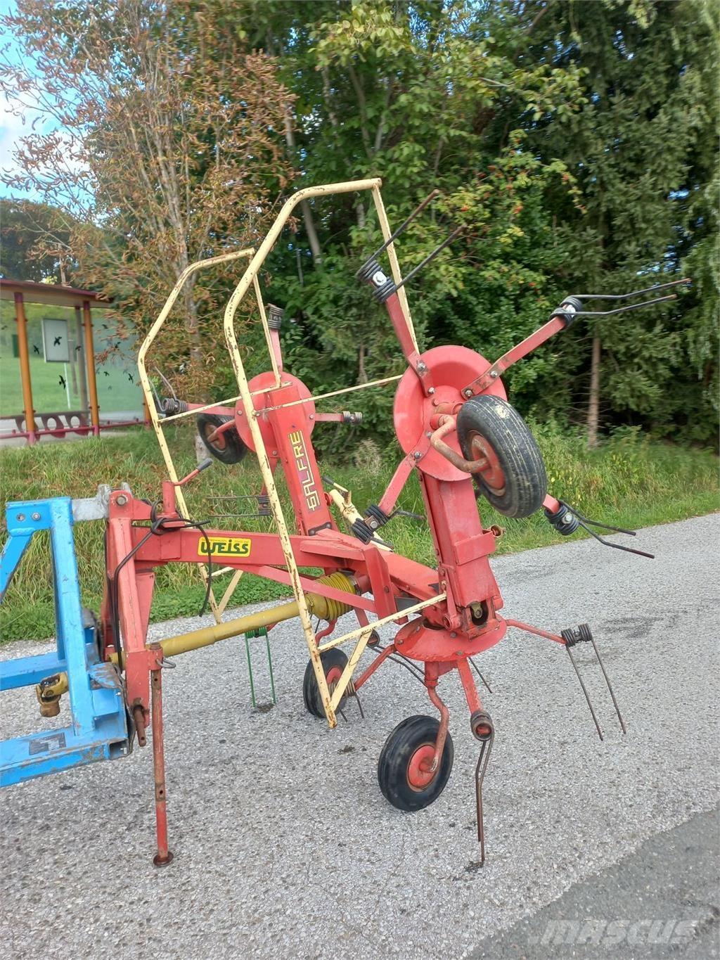 Galfre 450 Zgrabiarki i przetrząsacze