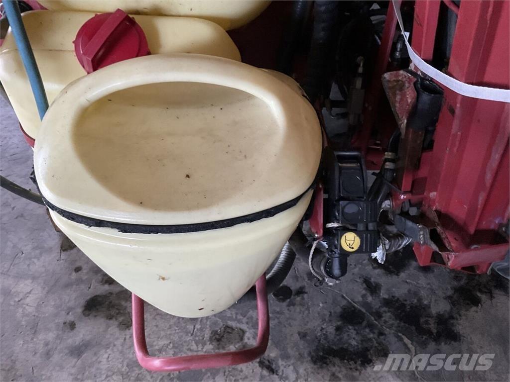 Hardi Master 1200 Opryskiwacze zaczepiane