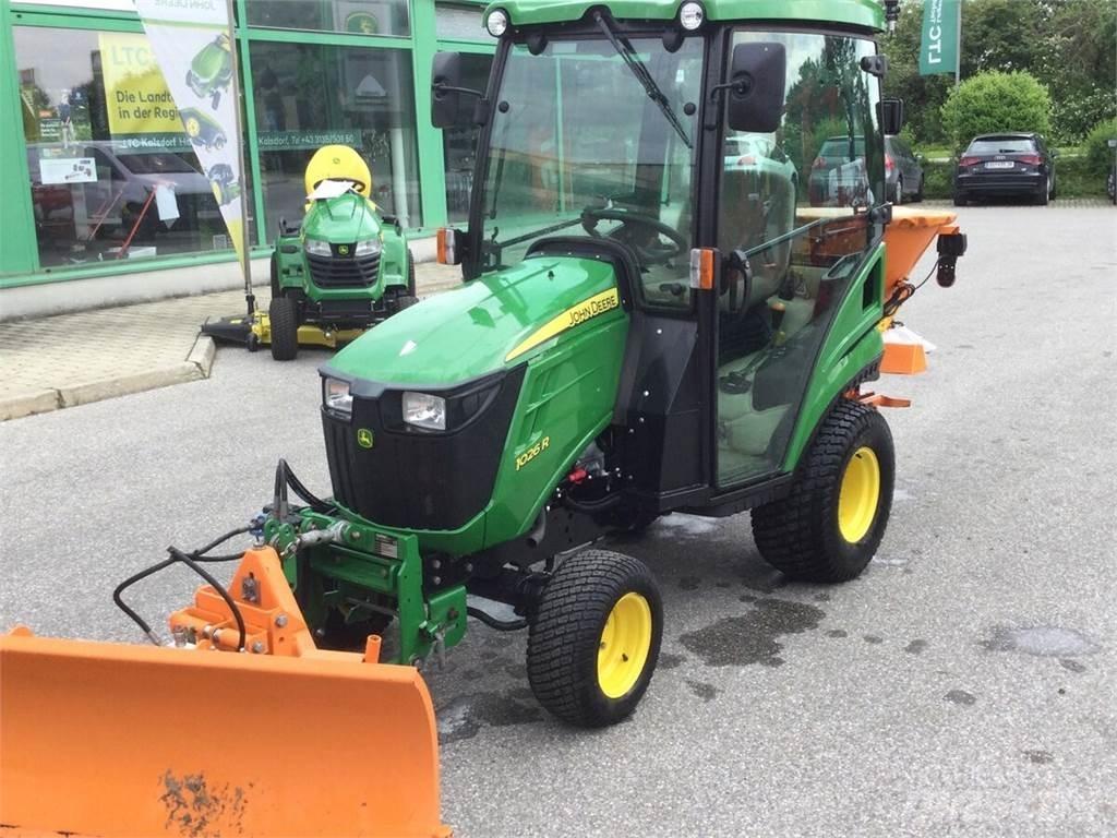 John Deere 1026R Ciągniki rolnicze