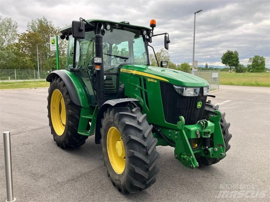 John Deere 5085M Ciągniki rolnicze