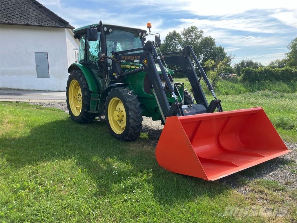 John Deere 5820 Ciągniki rolnicze