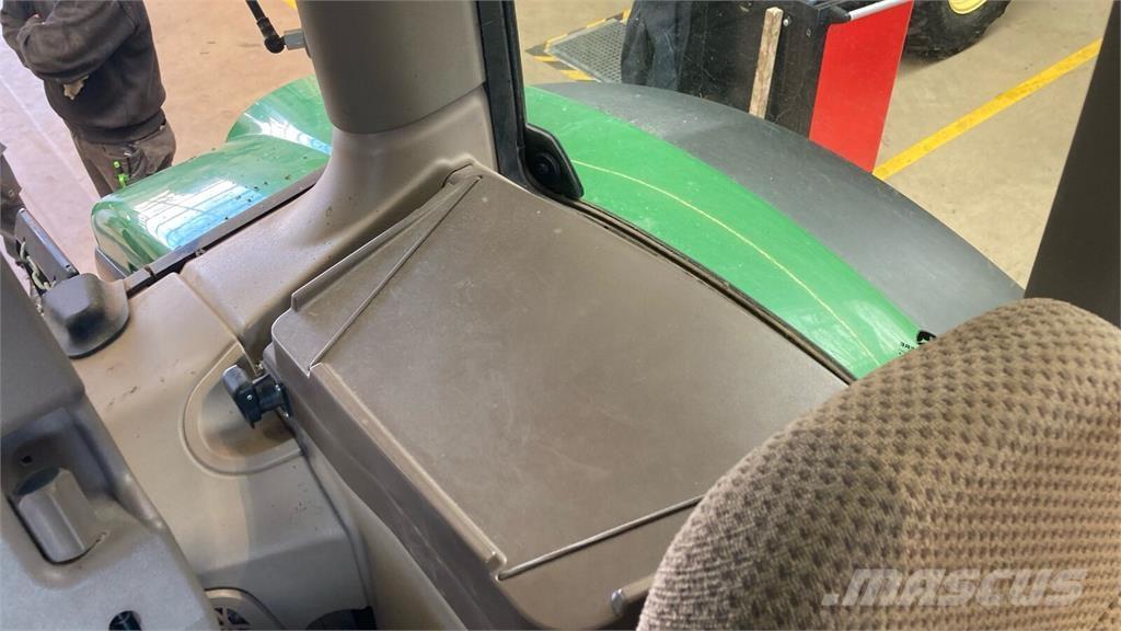 John Deere 6130R Ciągniki rolnicze