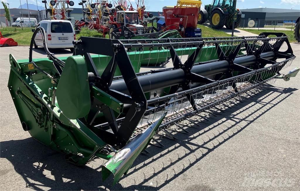 John Deere 620R Akcesoria do kombajnów zbożowych