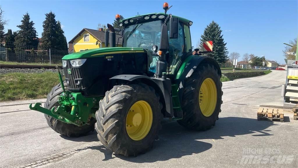 John Deere 6250R Ciągniki rolnicze