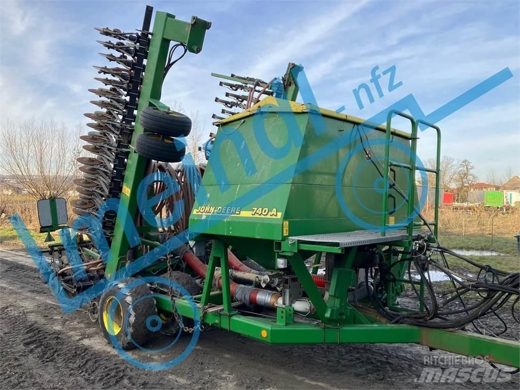 John Deere 740A Siewniki