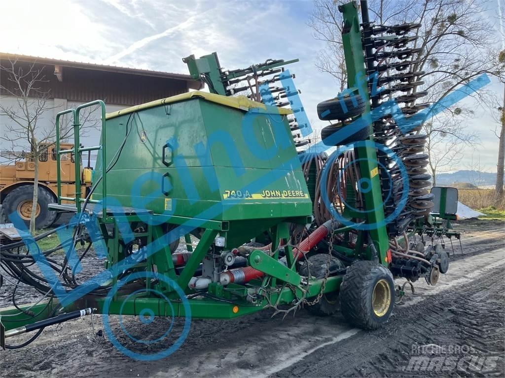 John Deere 740A Siewniki