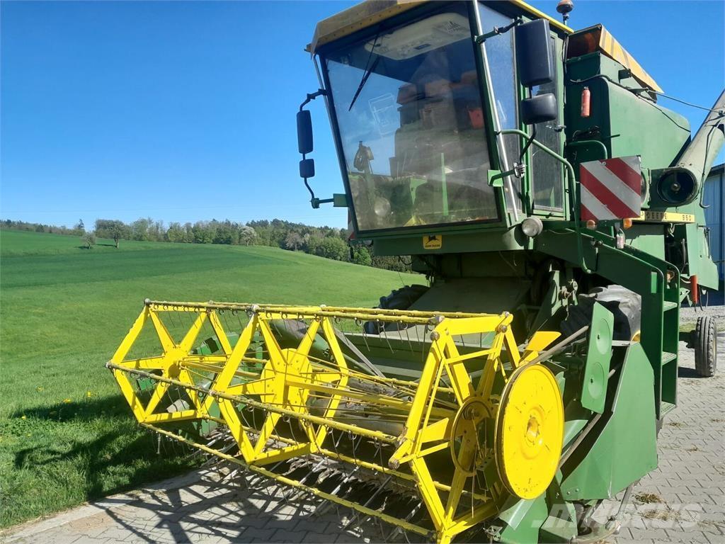 John Deere 950 Kombajny zbożowe