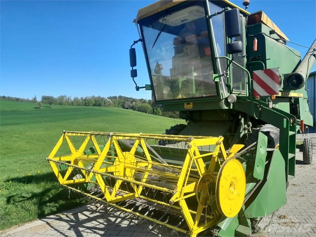 John Deere 950 Kombajny zbożowe