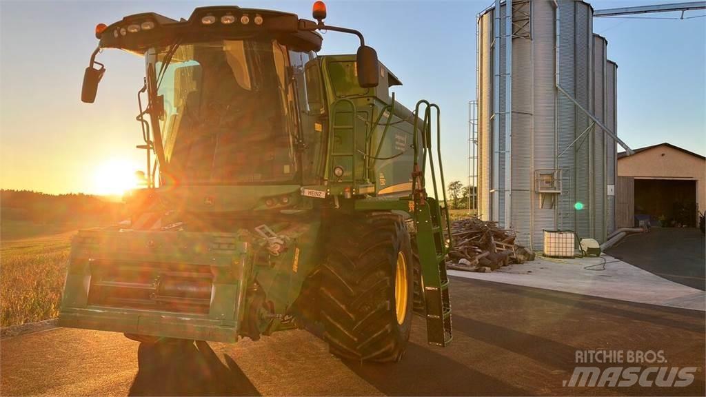 John Deere T550 HM Kombajny zbożowe