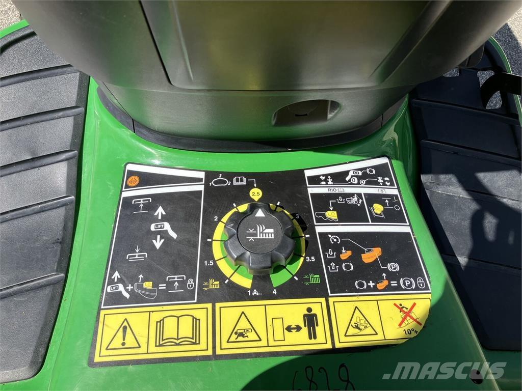 John Deere X 350R Komunalne - Inne