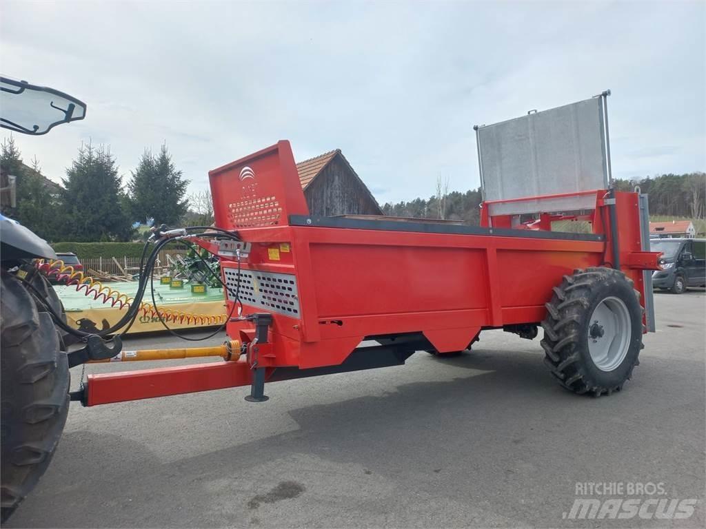  Jolmet N 250 Rozrzutnik obornika