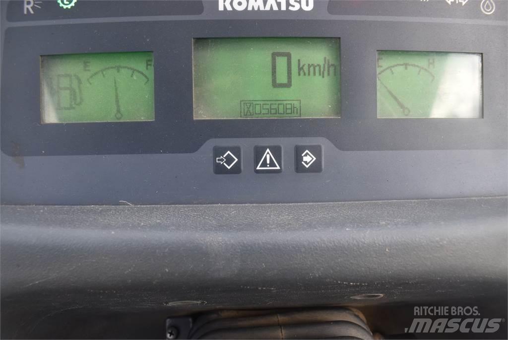 Komatsu WA100M-7 Ładowarki kołowe