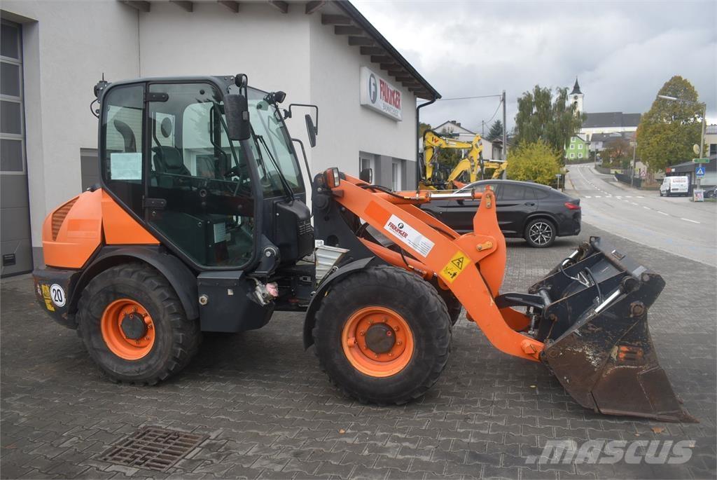 Komatsu WA70-7 Ładowarki kołowe