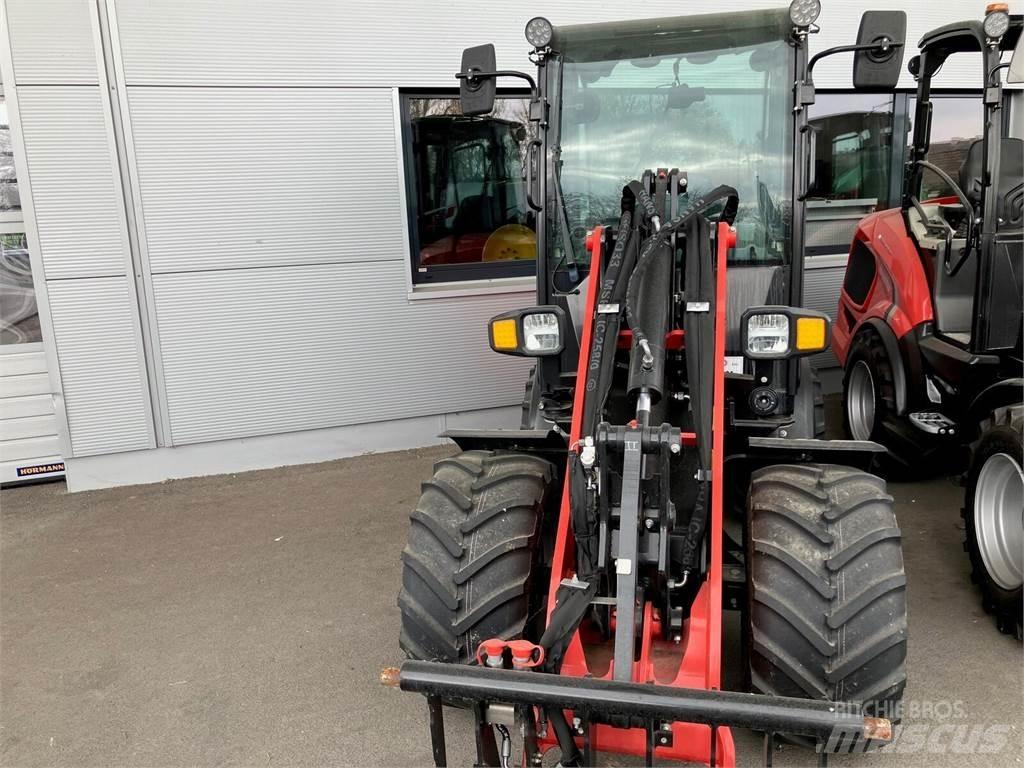 Manitou MLA 4-50 Ładowacze i koparki czołowe