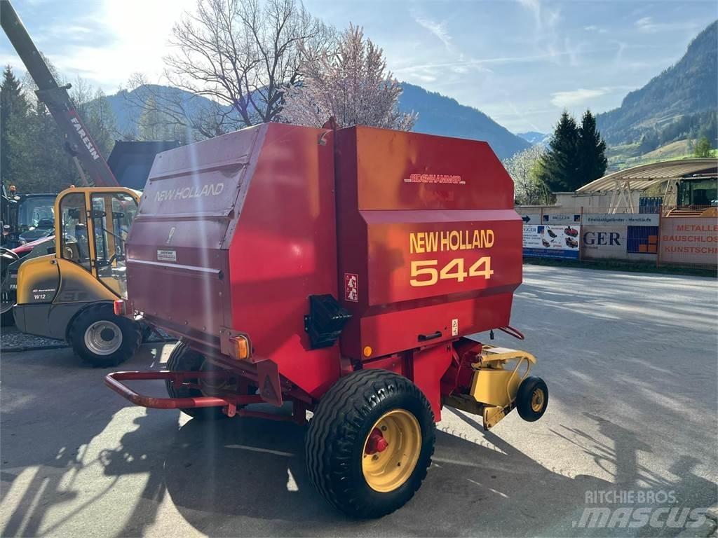 New Holland 544 Prasy zwijające