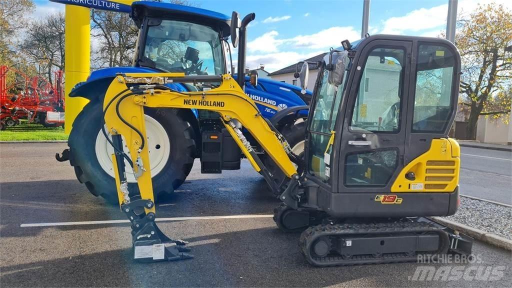 New Holland E19C Minikoparki