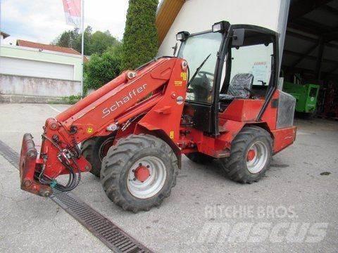 Schäffer 450T Ładowacze i koparki czołowe