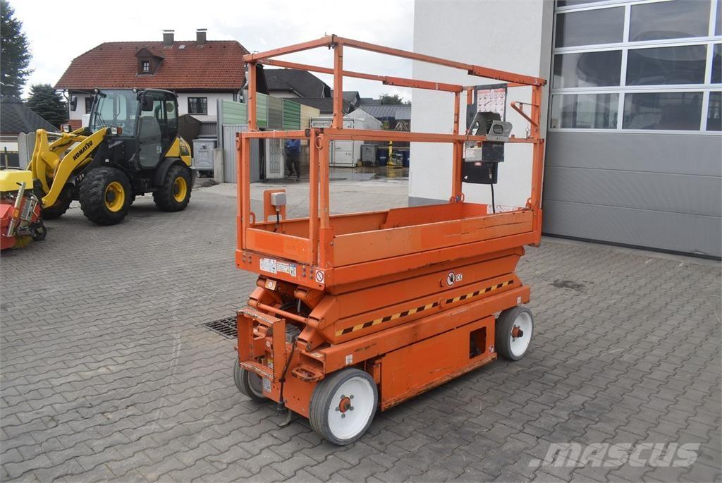 SkyJack SJ-III 3220 Podnośniki przegubowe