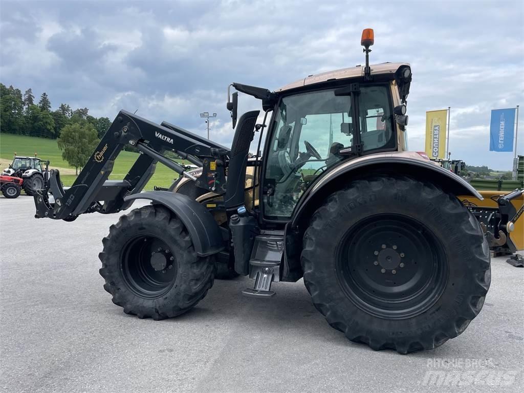 Valtra N174 HiTech Ciągniki rolnicze