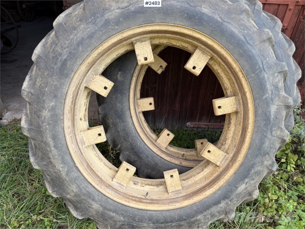 Goodyear 13.6-38 Akcesoria do pojazdów terenowych i skuterów śnieżnych