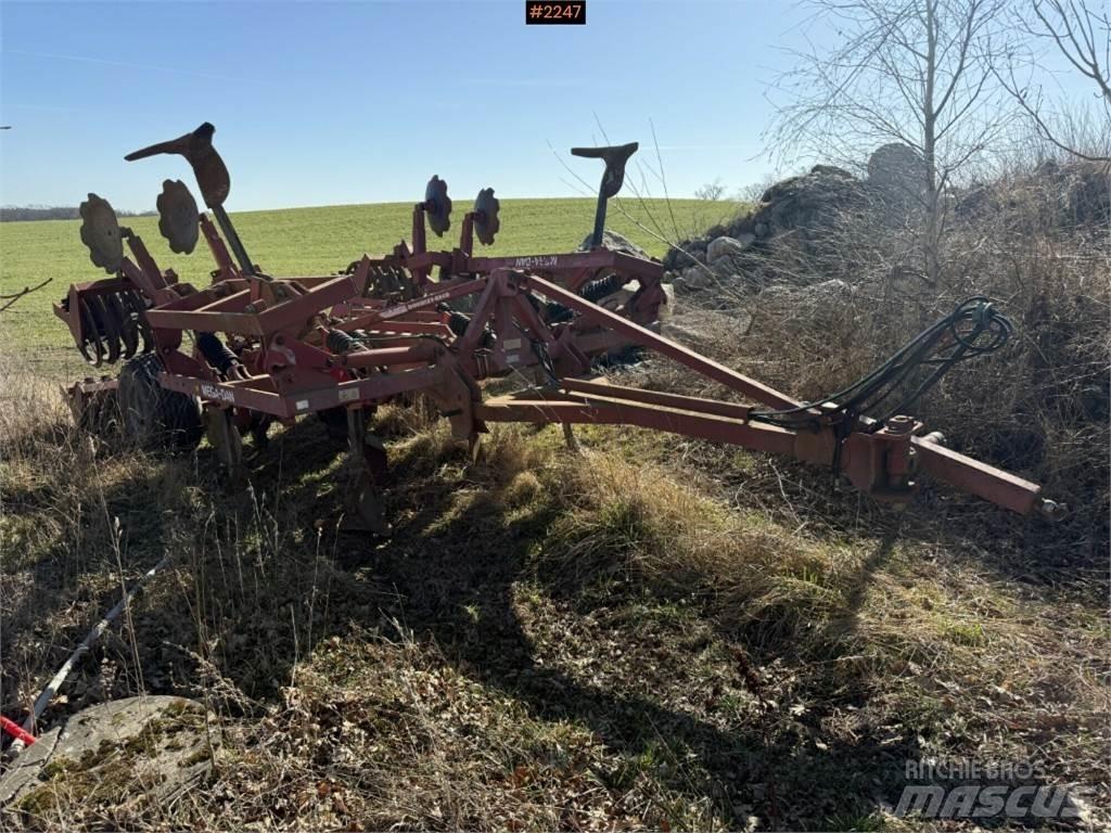 He-Va Mega Dan Maszyny budowlane - Inne