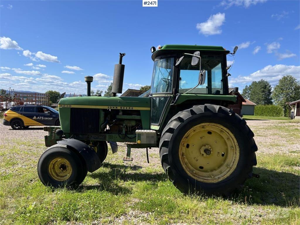 John Deere 4230 Ciągniki rolnicze