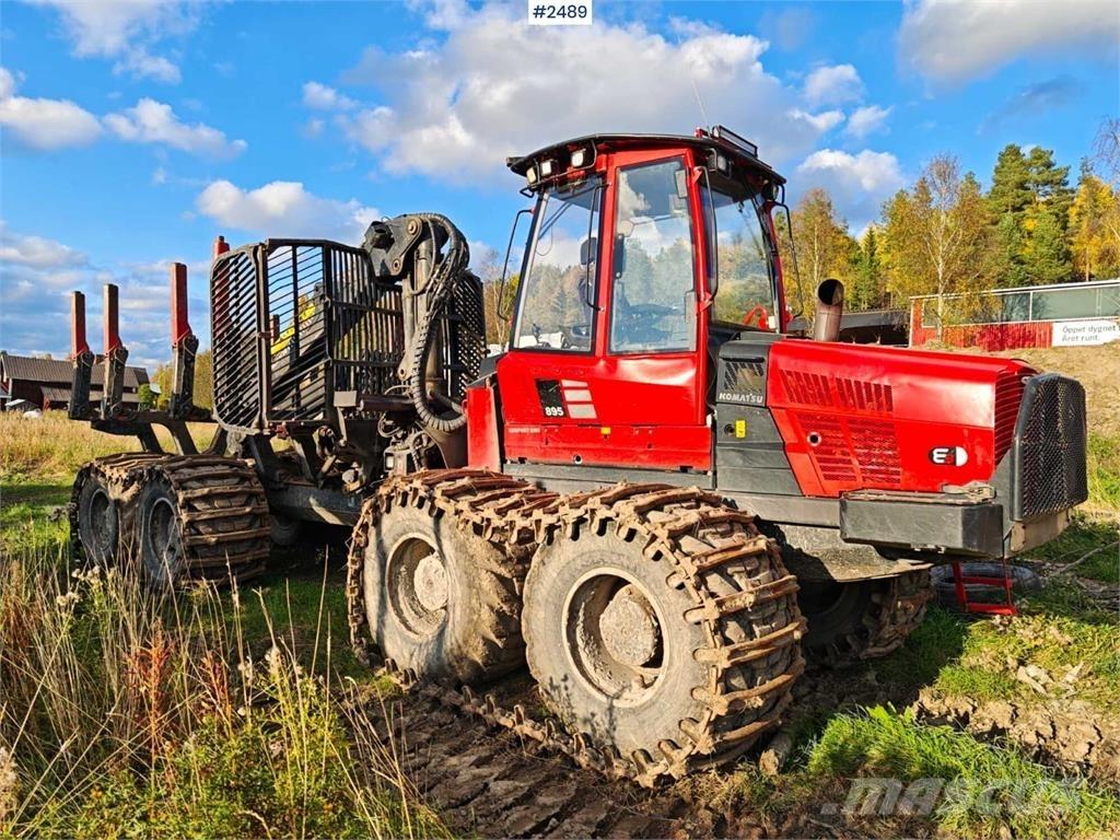 Komatsu 895 Forwardery