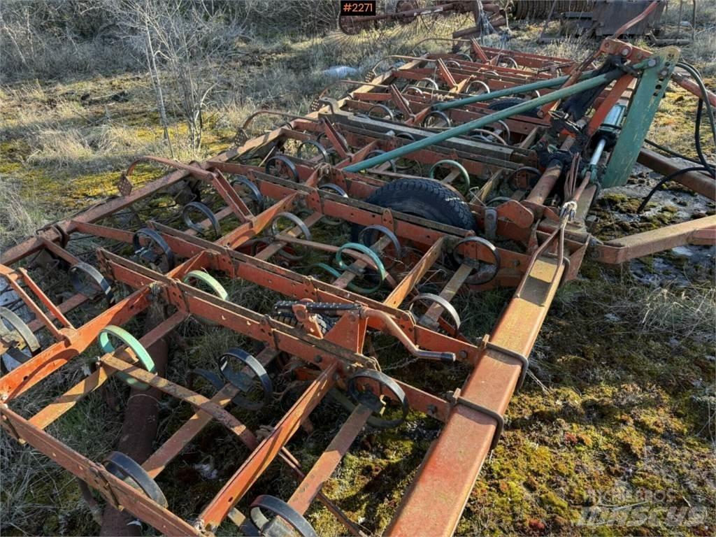 Kverneland Harv Inne maszyny i akcesoria uprawowe