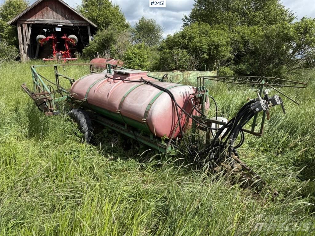 Moteska 2000liter Opryskiwacze do winorośli
