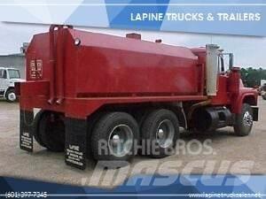 Mack R690ST Polewaczki